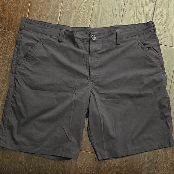 Under Armour Men's Heat Gwar Shorts - Picture 1 of 7